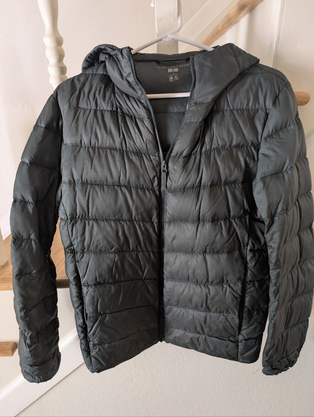 Uniqlo - Ultra Light Down Women's Hooded Puffer Jacket - Dark Green - Size S